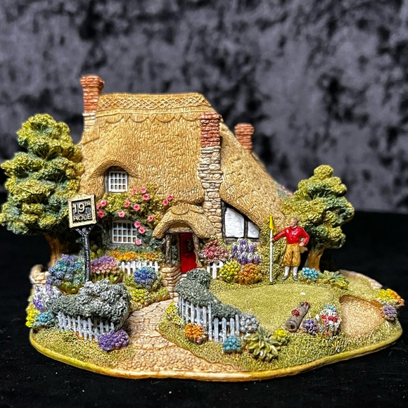Rare Lilliput Lane | The Nineteenth Hole | British Collection - Picture 1 of 16